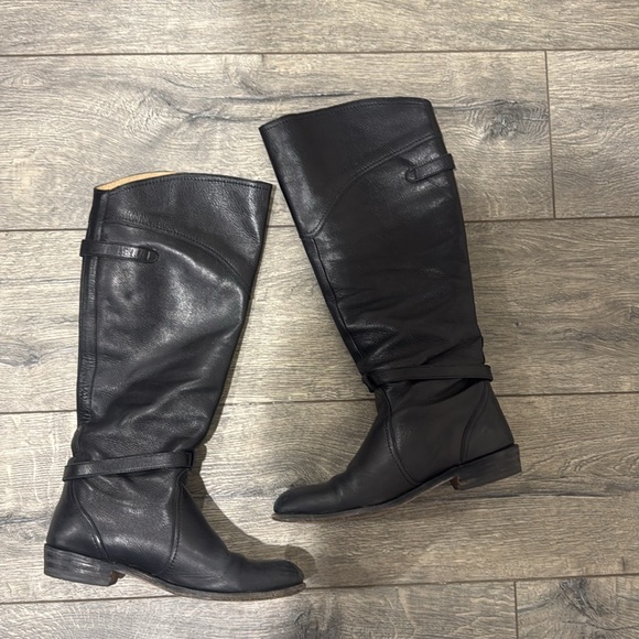 • Frye • Women’s Dorado Riding Leather Tall Boot
Style #77560 Black 8 - Picture 4 of 6